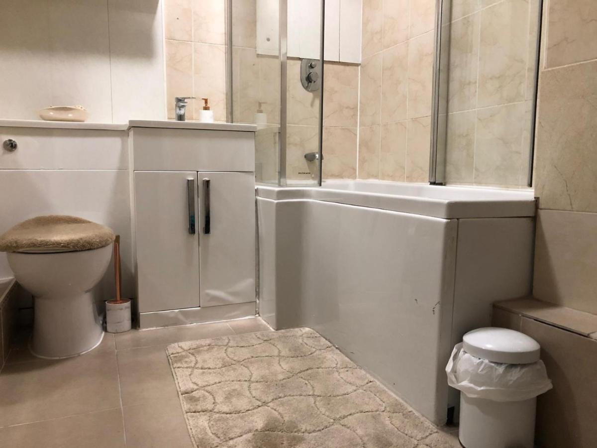 Entire Flat Very Comfortable 1 Bedroom London Luaran gambar